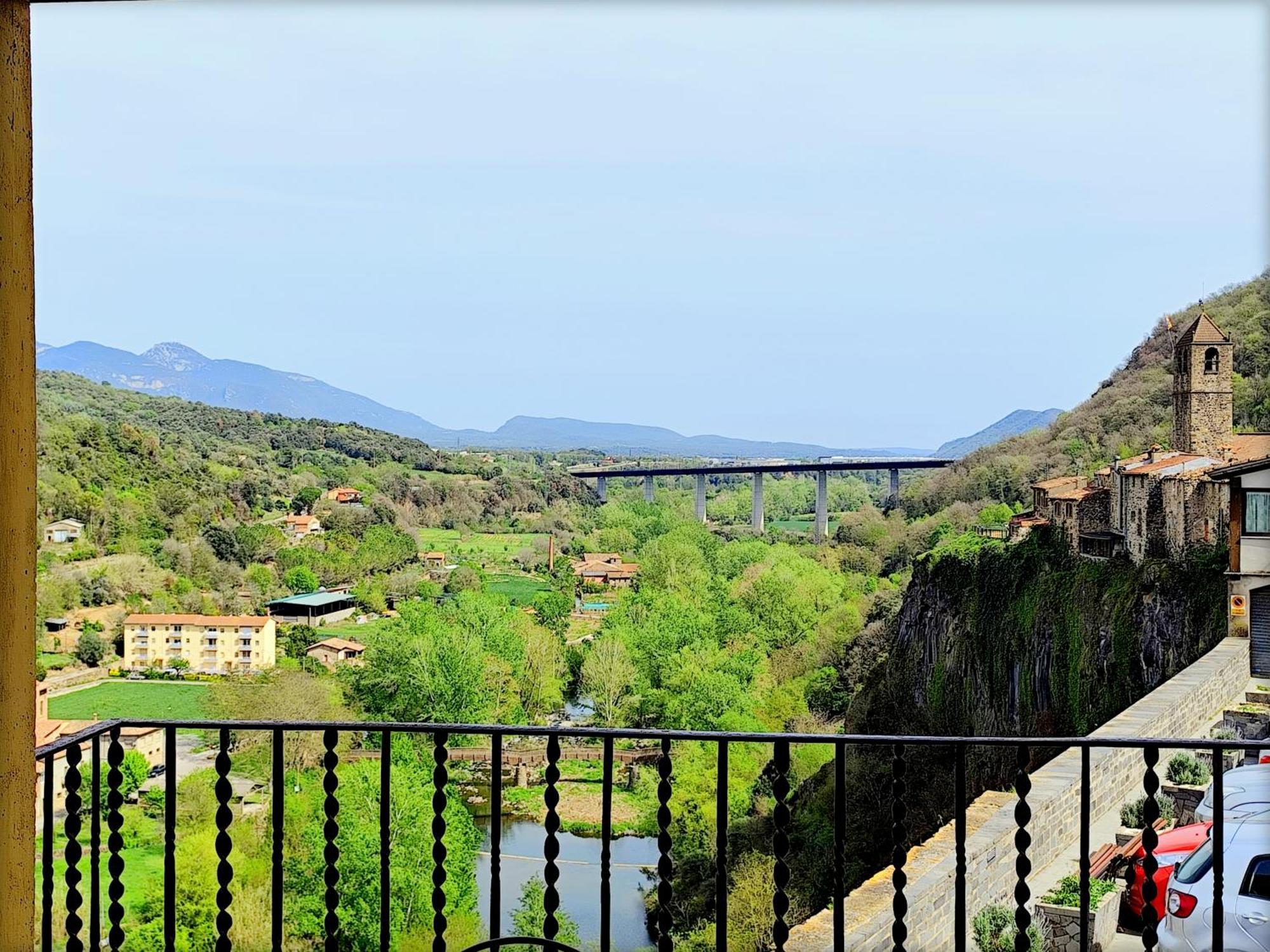 Castell *
